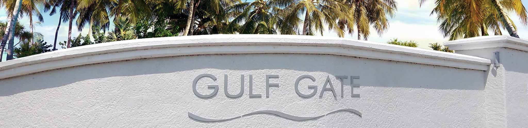 Gulf Gate Wall With Sky In The Background